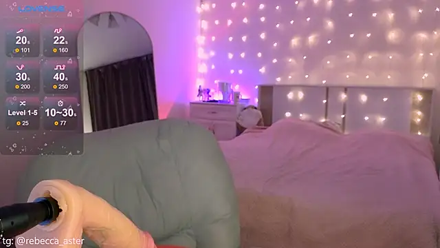 RebeccaAster's cam snapshot