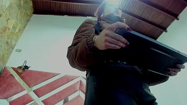 madame_ibby's cam snapshot