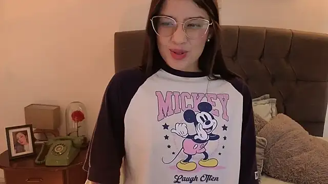 Emma_Lombardi's cam snapshot