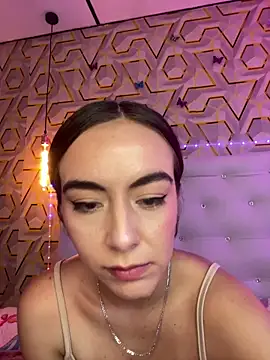 MelanyyJhonson15's cam snapshot