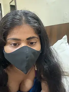 sexy-riya43's cam snapshot