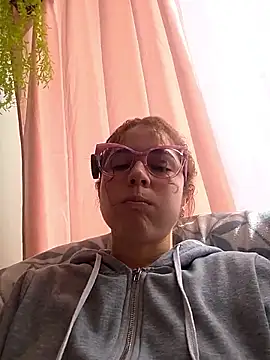 dani_ferreer1's cam snapshot