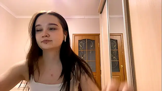 PiecingMap live sex cam