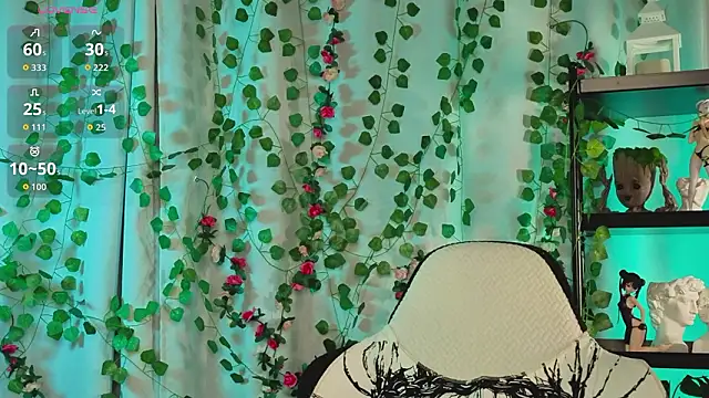 ElvenQueen's cam snapshot