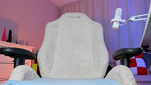 pink_hell_'s cam snapshot