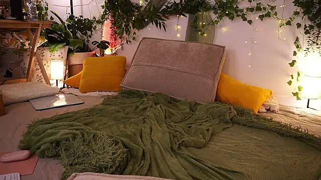 ScarletBlaze's cam snapshot