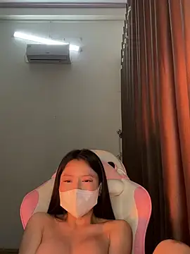 wang1472581's cam snapshot