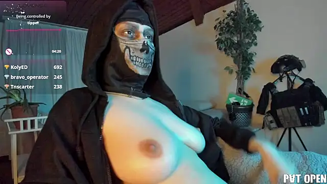 cos_operator's cam snapshot