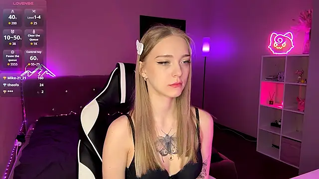 EvaPeace's cam snapshot