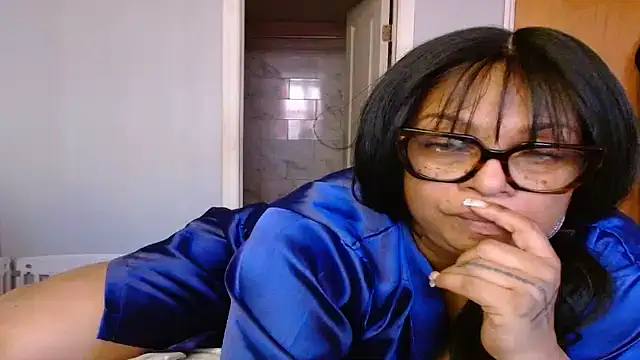 MSweetLindaParks live sex cam