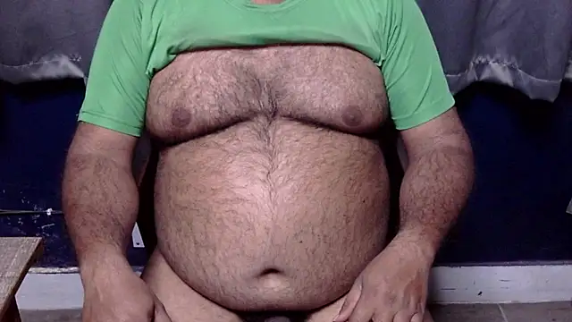 hairysubcub_70 live sex cam