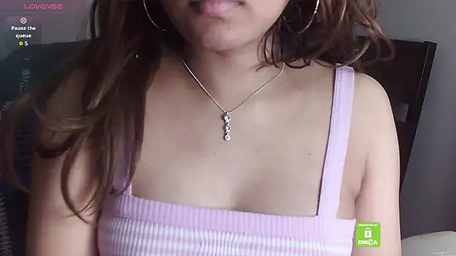 bxdgirlhr live sex cam