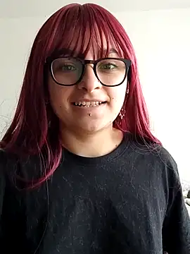 littlevalerie live sex cam