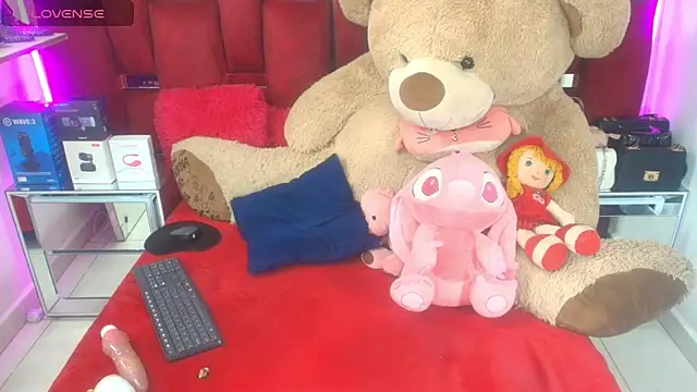 Ginna_doll live sex cam