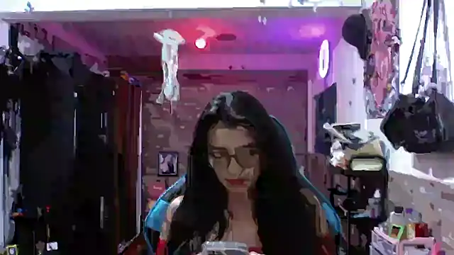 AngelaQueen_'s cam snapshot