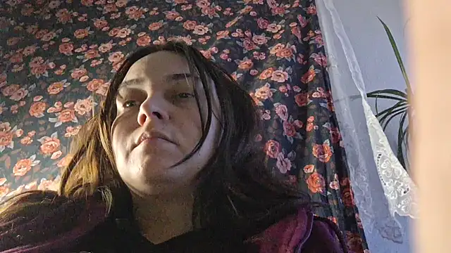 Cyndee_Winter's cam snapshot