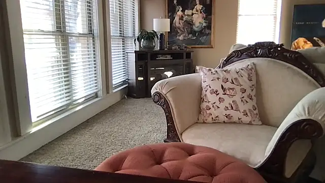 misspollypeach live sex cam