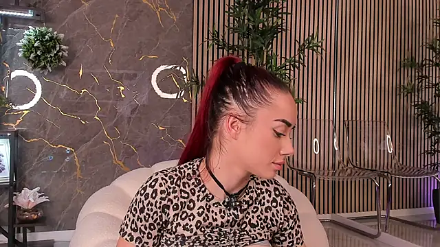 KimP0ssible live sex cam