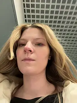 MaryHiggins's cam snapshot