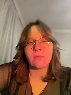 jullythefatty's cam snapshot