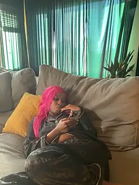 Your_Paris's cam snapshot