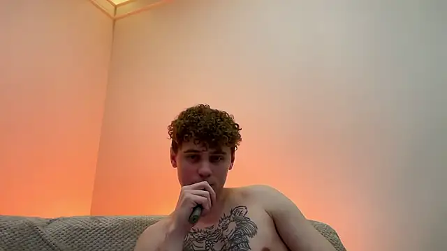 Tyler_Garner live sex cam