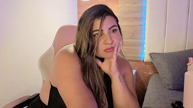 AgnesIvanova live sex cam