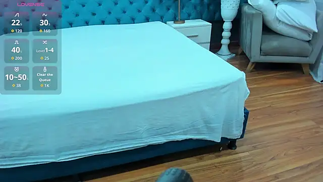 LunnaMoretti's cam snapshot