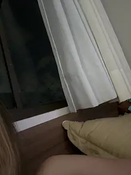 privsloirinha live sex cam