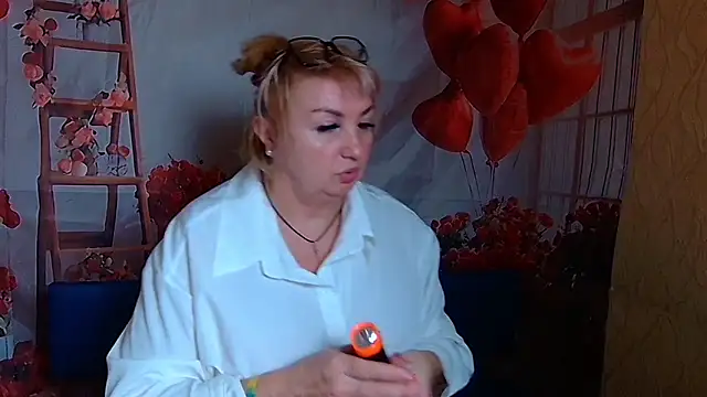 RenataDaster's cam snapshot