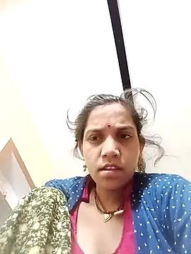 Karishma_singh's cam snapshot