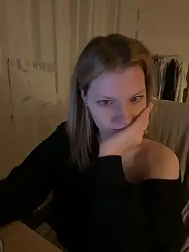 MaryHiggins live sex cam