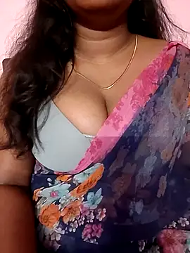 Keerthee_'s cam snapshot