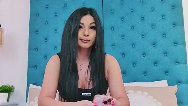 EmilyColle_'s cam snapshot