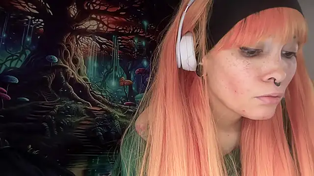 FRRANNKIE live sex cam