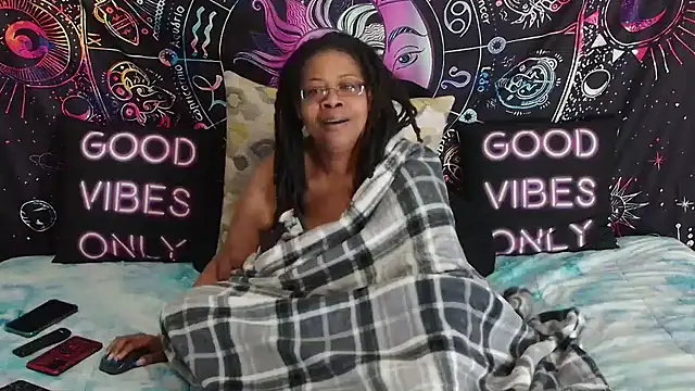 RENAESPLEASUREPALACE live sex cam