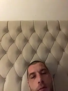 Kinkycouple142's cam snapshot