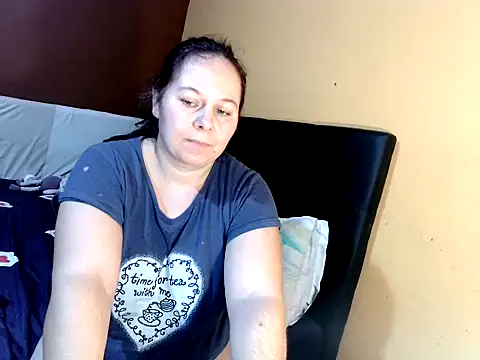 anays_dirtyshow's cam snapshot