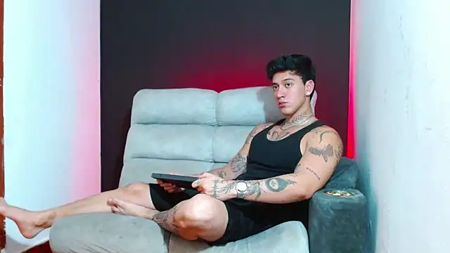 JUSTIN_FULLER1 live sex cam