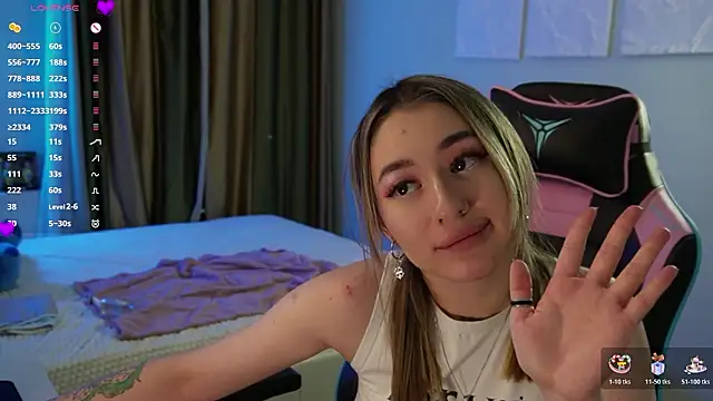 Fiona-Love live sex cam