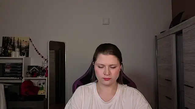 TinniAngel live sex cam