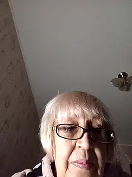 Anatolia5961's cam snapshot