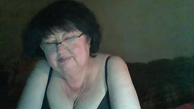 MilaSky5303's cam snapshot