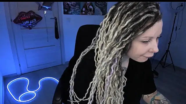 HoneySallyMoore's cam snapshot