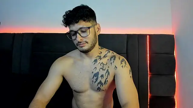 alejandro__2's cam snapshot