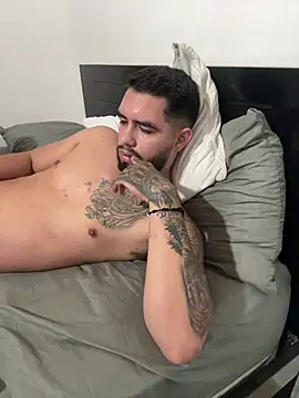 matteosantos live sex cam