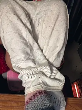 Lucky_Flora's cam snapshot