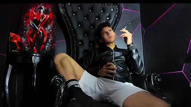 Ethan_Waalker live sex cam