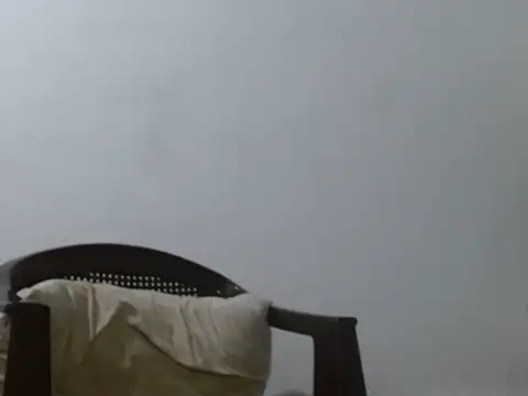 Larry-n-clouds live sex cam