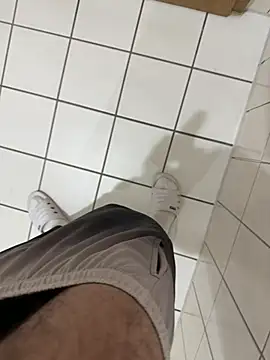 19yobigdick live sex cam